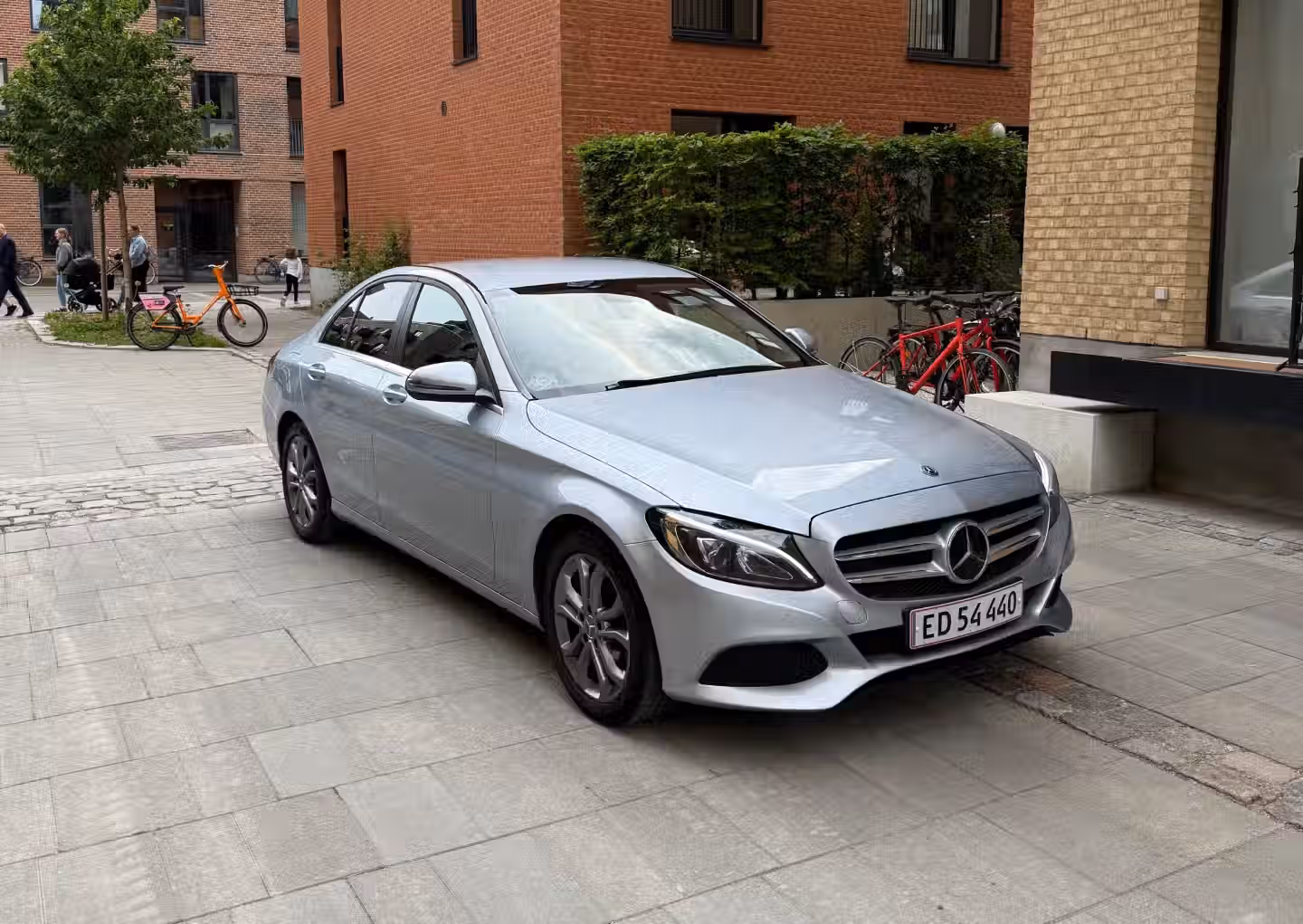 MERCEDES-BENZ C-Klasse