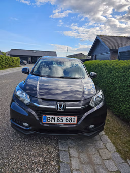 HONDA 
                HR-V Thumbnail 2