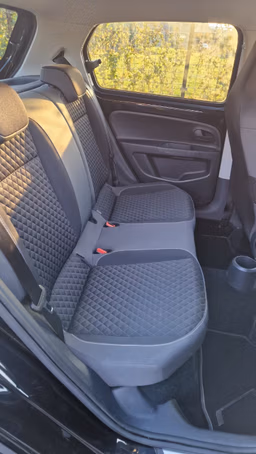 SKODA 
                CITIGO Thumbnail 8