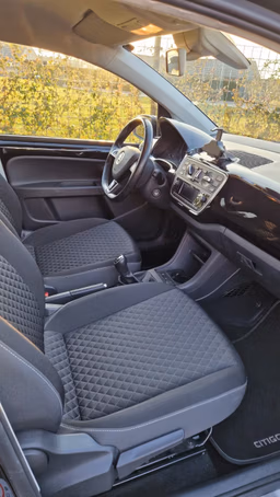 SKODA 
                CITIGO Thumbnail 6