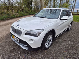 BMW 
                X1 Thumbnail 1