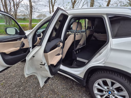 BMW 
                X1 Thumbnail 6