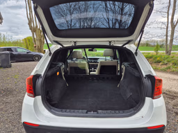 BMW 
                X1 Thumbnail 10
