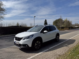 PEUGEOT 
                2008 Thumbnail 3