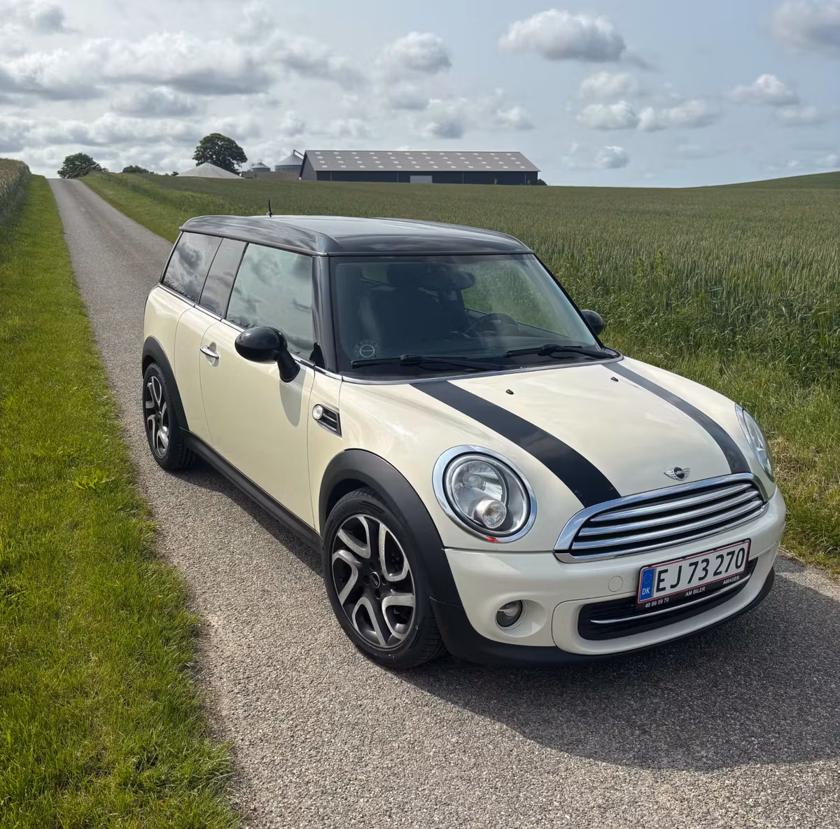 MINI 
                CLUBMAN 1