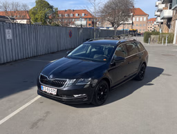 SKODA 
                OCTAVIA Thumbnail 1