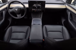 TESLA 
                Model Y Thumbnail 9