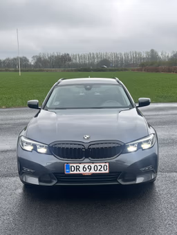 BMW 
                3-Serie Thumbnail 3