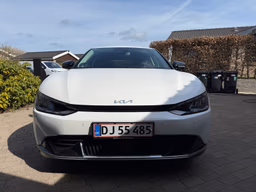 KIA 
                EV6 Thumbnail 2