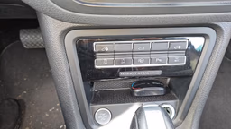 VOLKSWAGEN 
                SHARAN Thumbnail 11