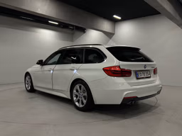 BMW 
                320D Thumbnail 4
