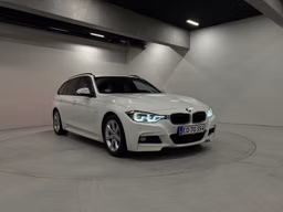 BMW 
                320D Thumbnail 2