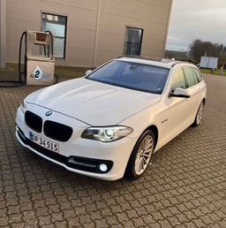 BMW 
                520D Thumbnail 2