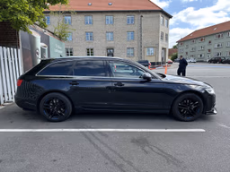 AUDI 
                A6 AVANT Thumbnail 4