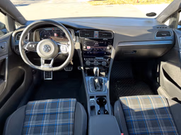 VOLKSWAGEN 
                GOLF Thumbnail 8