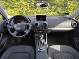 AUDI 
                A3 Sportback Thumbnail 10