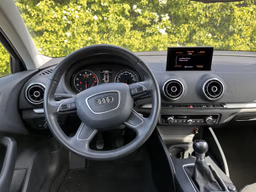 AUDI 
                A3 Sportback Thumbnail 11