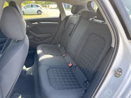 AUDI 
                A3 Sportback Thumbnail 13