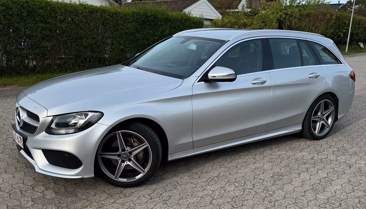 MERCEDES-BENZ 
                C-Klasse 1